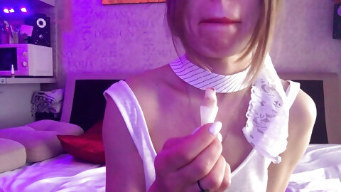 Princess Tiabeanie in white stockings are waiting some pleasure