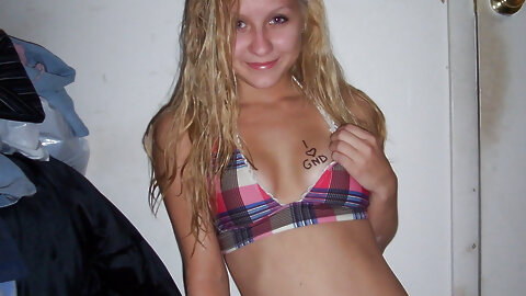 Blonde amateur Kylie takes self shots during safe for work action