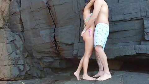 Vagabunda Transando Gostoso Na Praia With Ana Rothbard