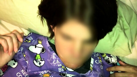 Homemade video of skinny wife with hairy pussy creampied