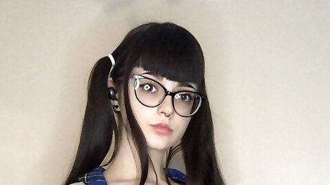 Do you like my tits, sir?