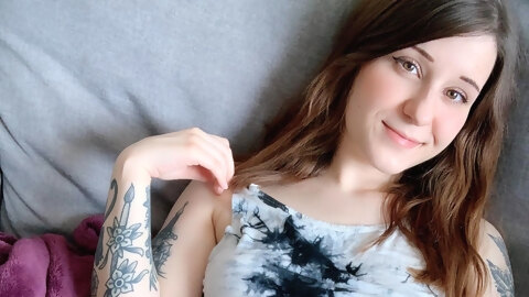 (F) Feeling like a Pixar mom, hope this one makes you nice and hard ??Â¤Â¤