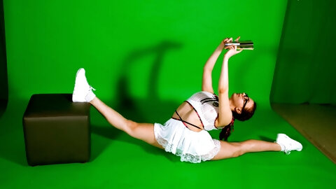 Talented naked gymnast Kim Nadara spreading legs